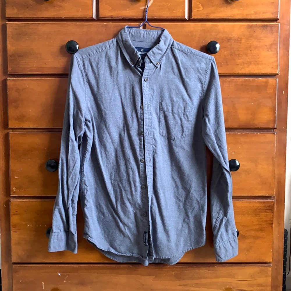 Classic Fit button up